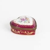 porcelain heart box