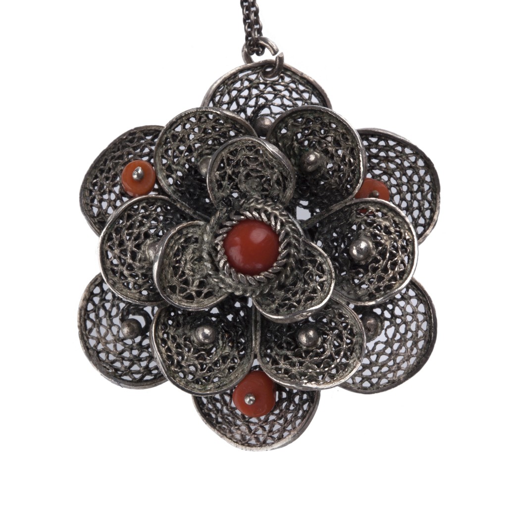 filigree necklace